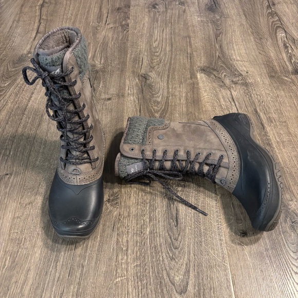 The North Face Shellista II Gray Black Lace Up Winter Boots Women's sz 6.5 - Picture 1 of 10